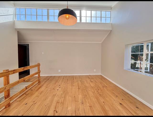 4 BEDROOM HOUSE FOR SALE IN FERREIRA TOWN